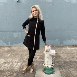 Nooworks Art Teacher Tunic